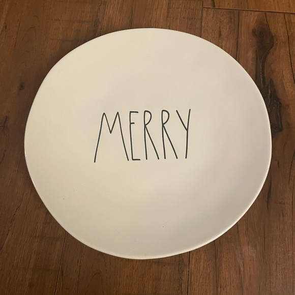 Rae Dunn Dining Rae Dunn Merry Dinner Plate Poshmark